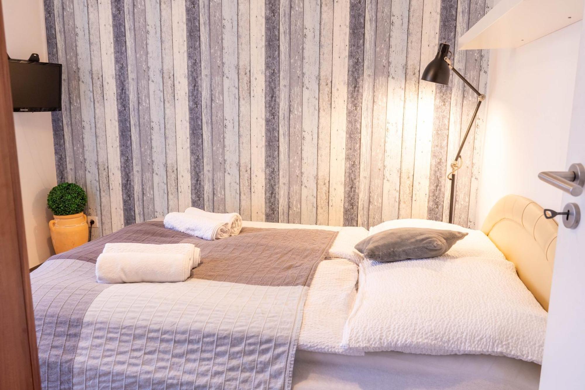 Cac Wellness Apartment Siófok Extérieur photo