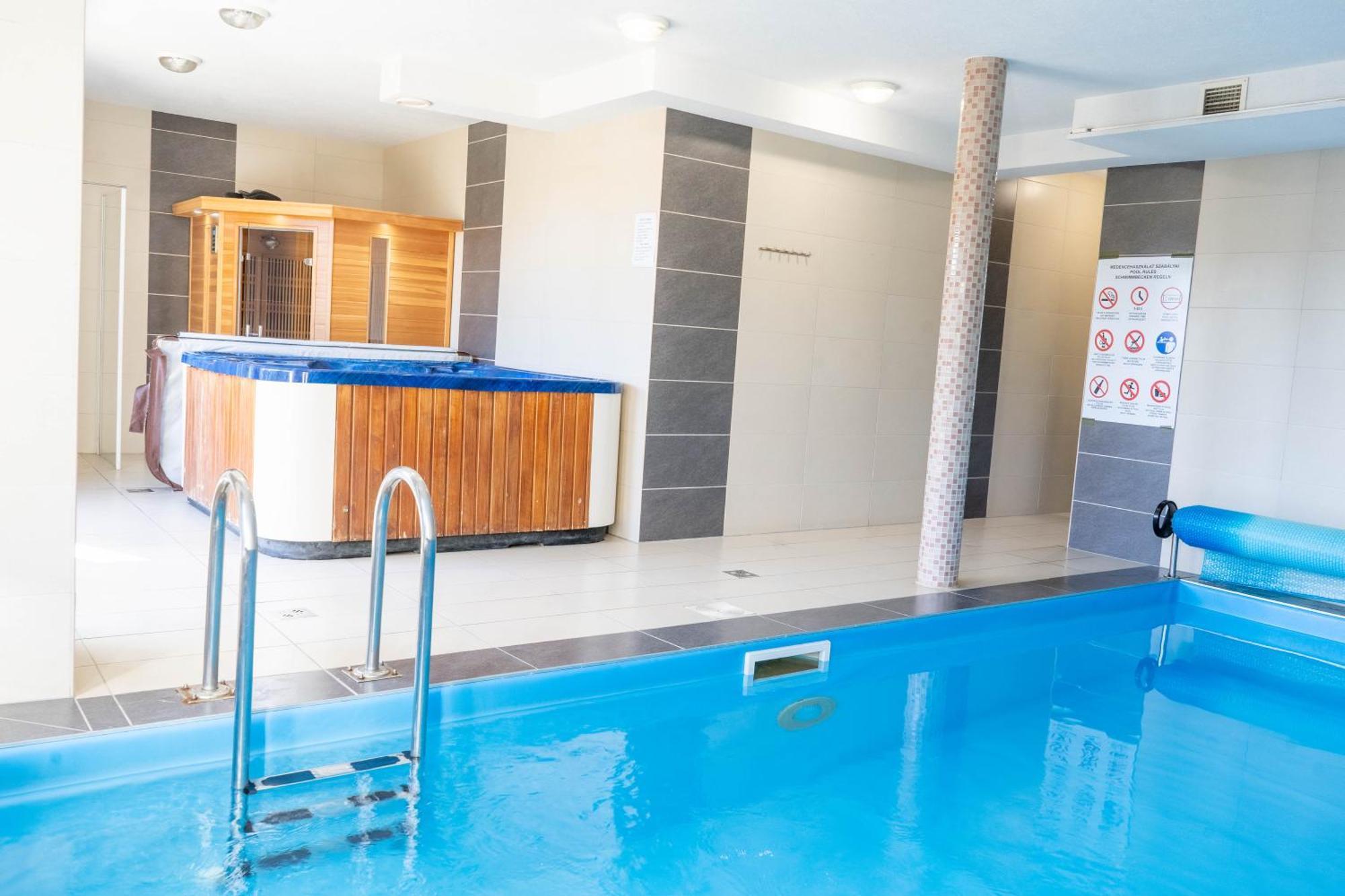 Cac Wellness Apartment Siófok Extérieur photo